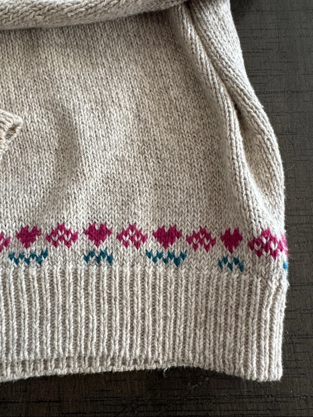 Vintage WOOLRICH Farm Scene Sweater - Picture 7 of 10